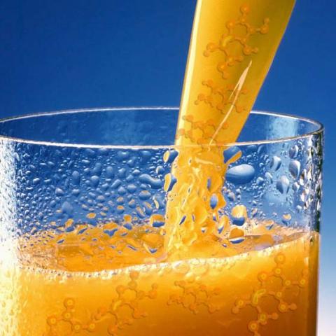 vitamin C in orange juice